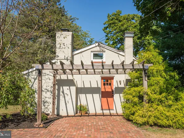 70 Zieber Rd, Spring City, PA 19475