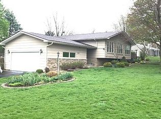 624 Page St, Kewanee, IL 61443