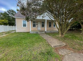 307 N 6th Ave, Hopewell, VA 23860