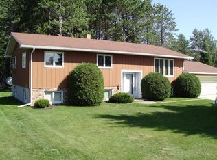 7600 Sauna Rd, Embarrass, MN 55732