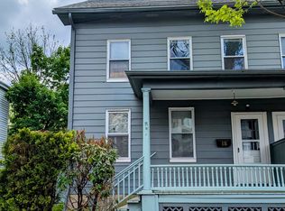 18 4th St, Frenchtown, NJ 08825