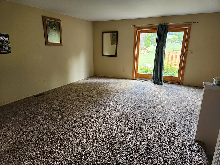 3490 Burbank Dr — Photo 8