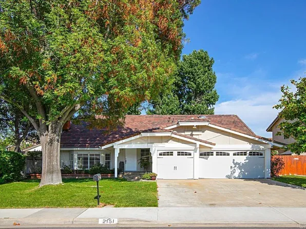 2151 Donahue Dr, El Cajon, CA 92019