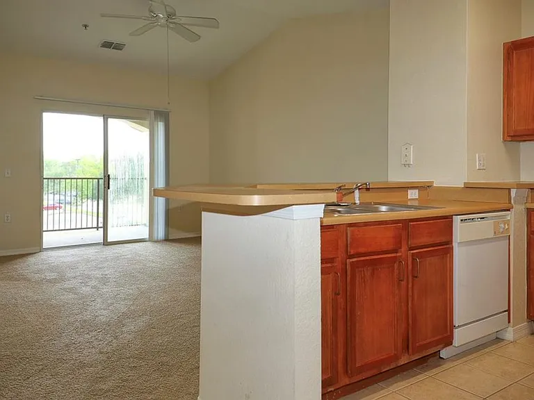 8225 Claire Ann Dr #305 — Photo 4