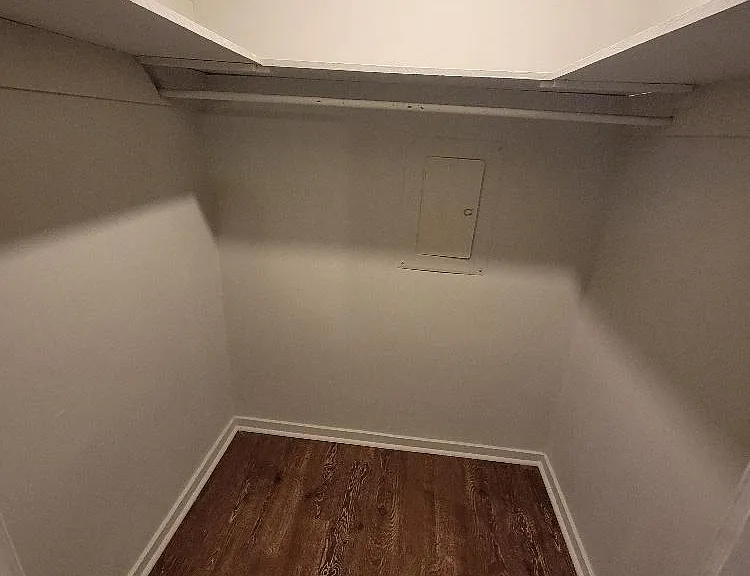 19 W Grady St #9 — Photo 12