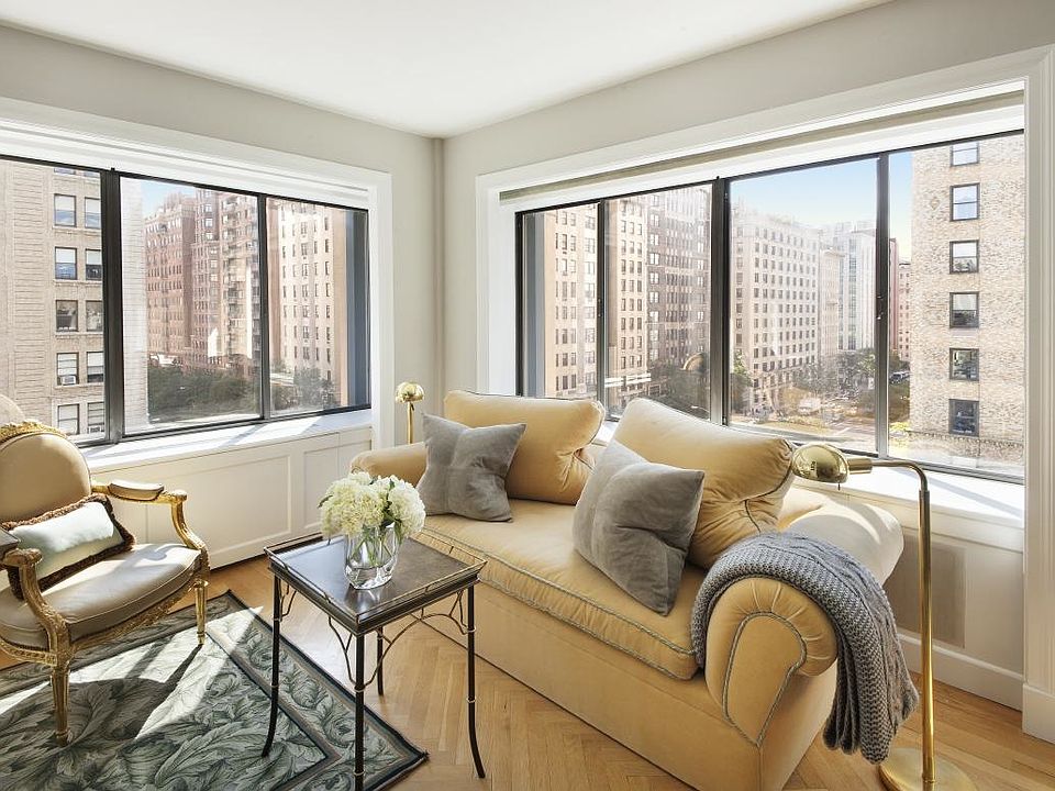 1st image of 900 Park Ave APT 2A
