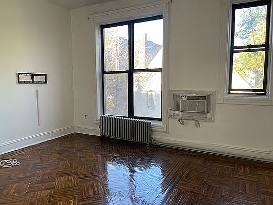 1st image of 309 W 138th St #3