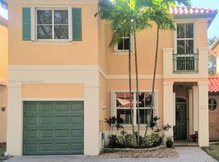 8354 NW 142nd St, Miami Lakes, FL 33016