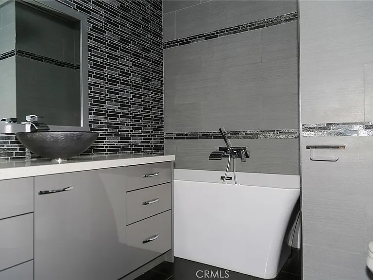 1319 Dorothy Dr — Photo 10