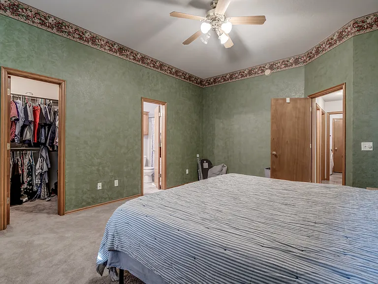 16232 Seminole Dr — Photo 12