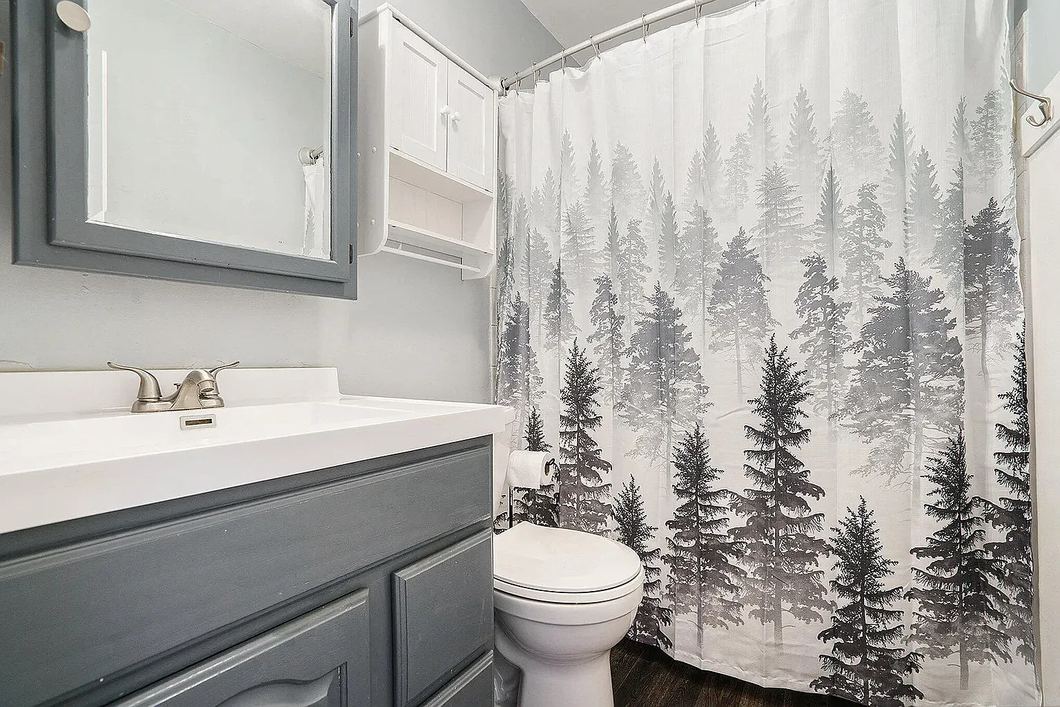 2 bed, 894 sqft, $1,300 — Photo 2