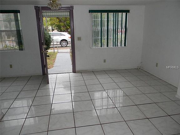 3rd image of 411 30th St S