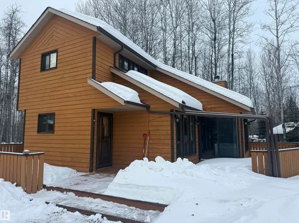 34 Ella Mae Cres, Whispering Hills, AB T9S 1S3