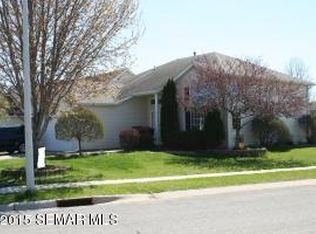 4620 Snowy Ln NW, Rochester, MN 55901