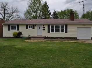 1333 Milford St NE, Canton, OH