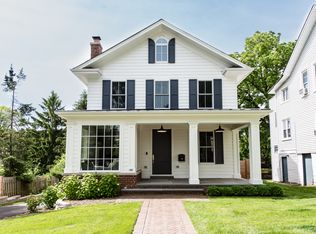 138 E Maple St, Hinsdale, IL 60521