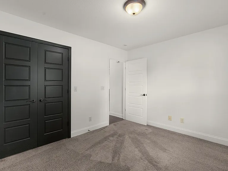 3384 Willow Lake Cir — Photo 19