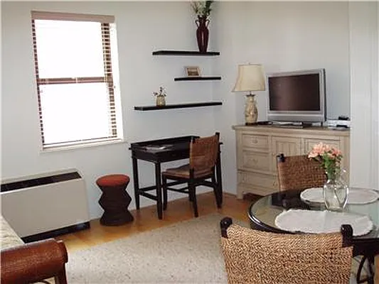 Rented by New York Residence | media 10