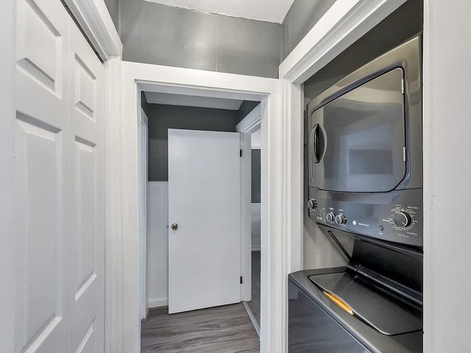 Laundry Room Cabinet