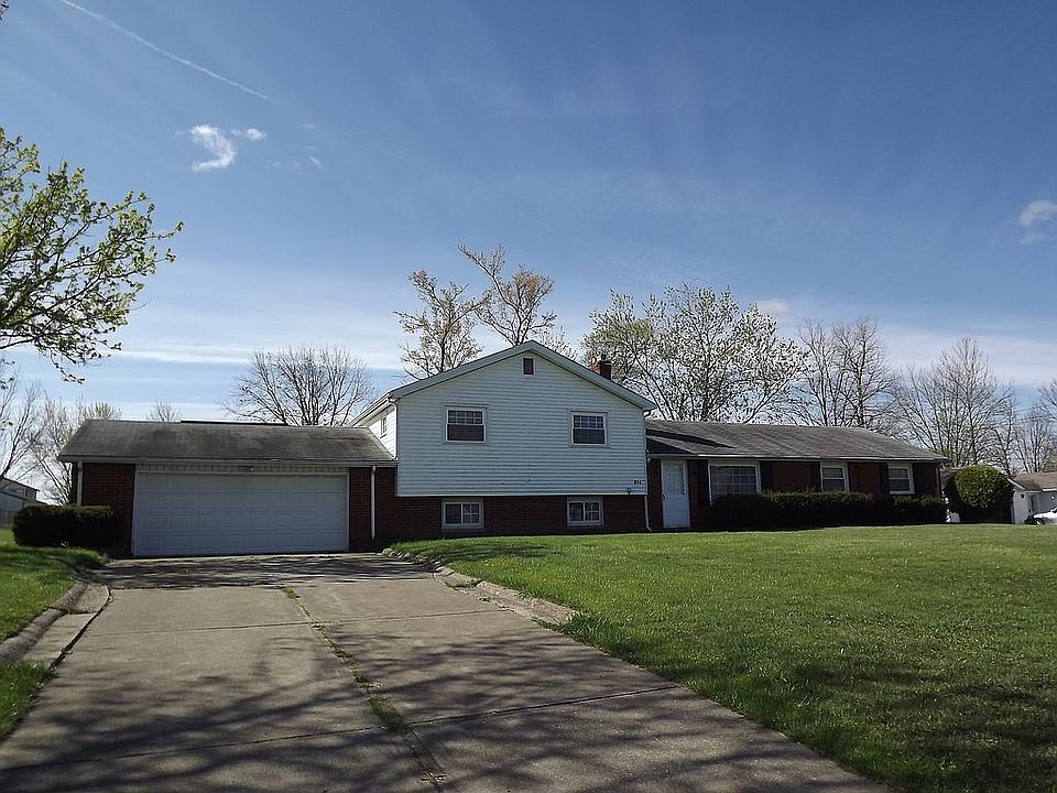 1st image of 824 David Dr