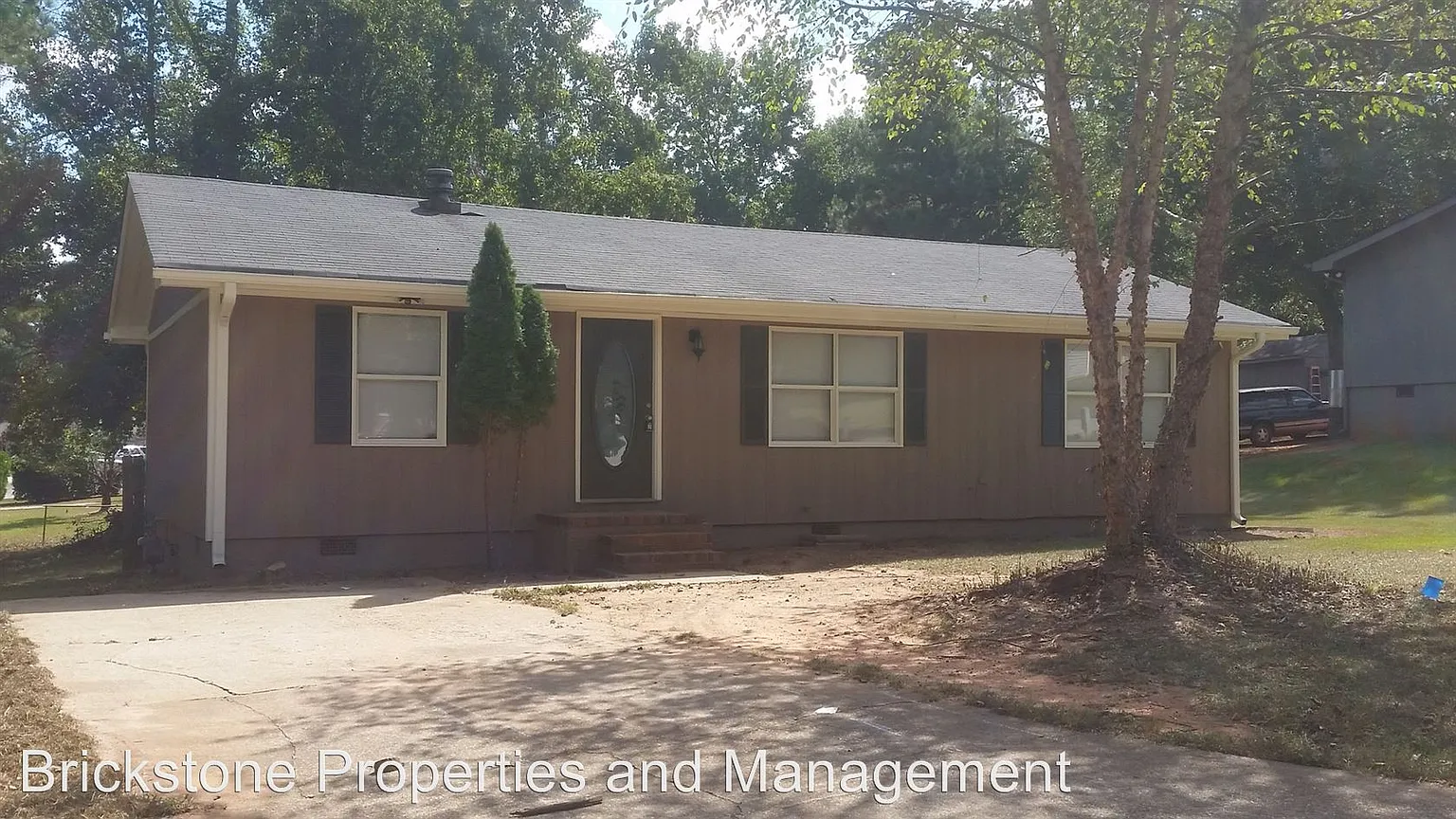 11 Pinecone Ct photo 1