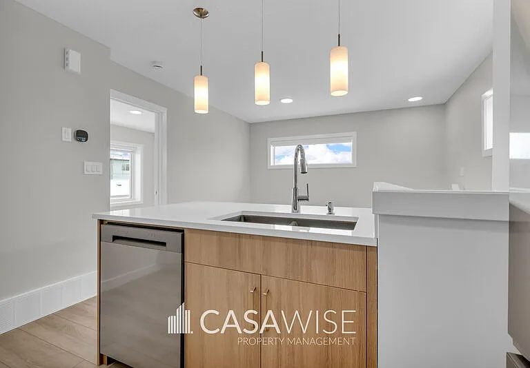 1059G Berg Pl #GS — Photo 5