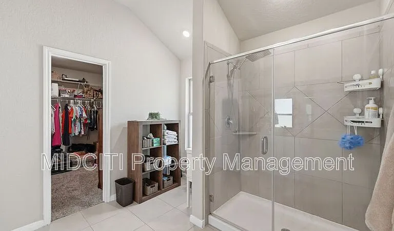 1116 River Wood — Photo 31