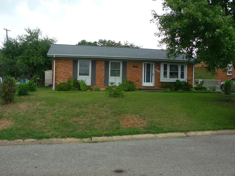 2nd image of 1133 Maywood Dr