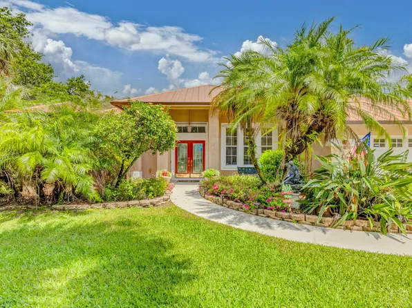 1063 SW Blue Water Way, Stuart, FL 34997