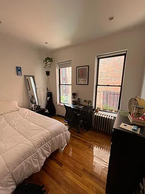 Rented by Point NYC | media 20