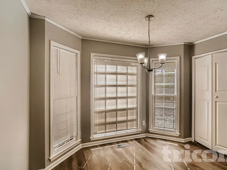 4809 Glenwhite Dr — Photo 12