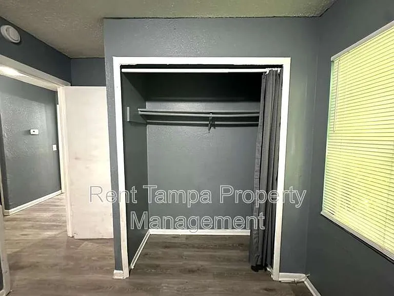 8304 N Mulberry St — Photo 28