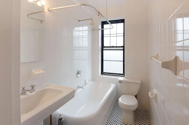 Rented by Rachel Realty | media 29