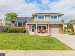 209 Spruceglen Dr, Newark, DE 19711