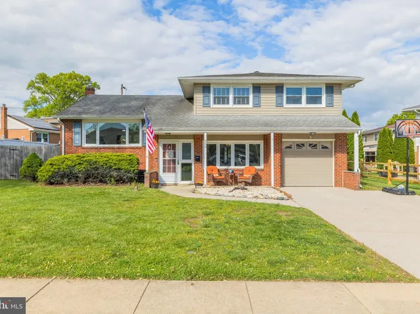 209 Spruceglen Dr, Newark, DE 19711