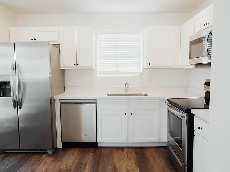 The Chipman Apartments — Photo 5