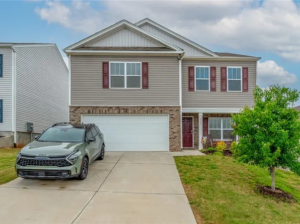 500 Ashwood Way, Easley, SC 29640
