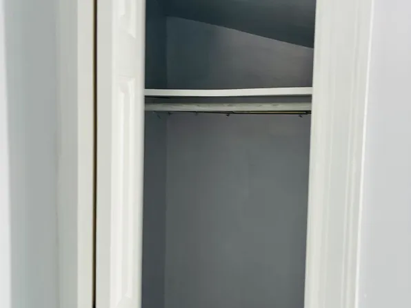 225 Mcadoo Avenue image 5 of 21