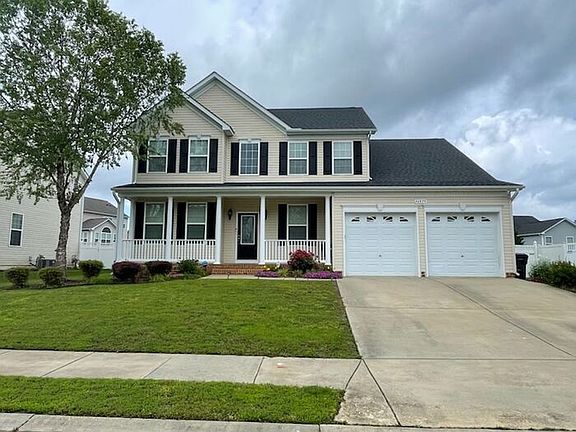 4th image of 46820 Shelton Dr