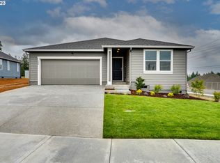 102 Cedar Springs Loop S, Kalama, WA 98625