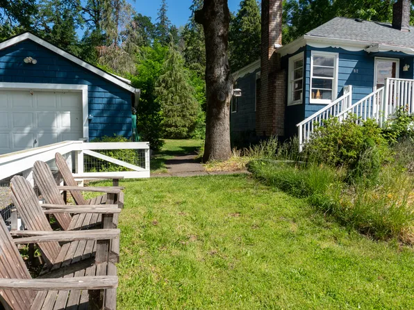 917 SW Rock Creek Dr, Stevenson, WA 98648