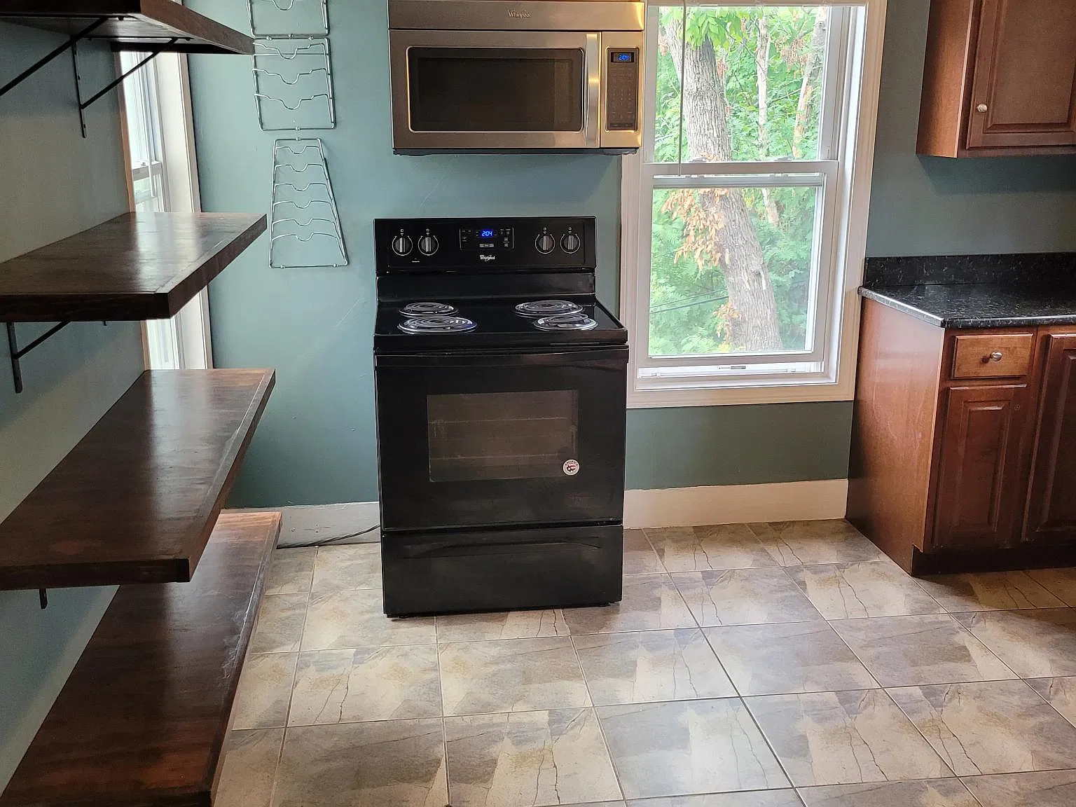 Maple Tree Ln, Worcester — Photo 4