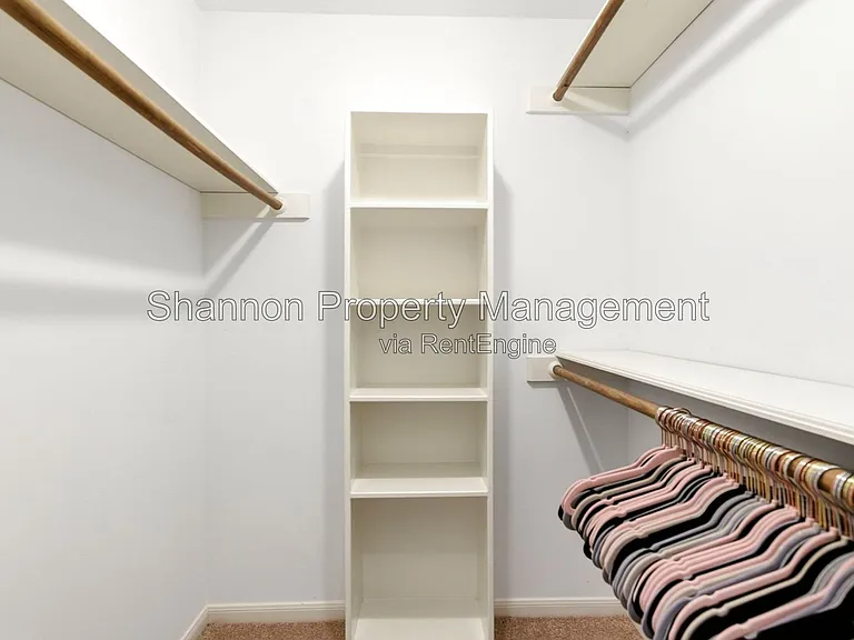 5626 Spring Lodge Dr — Photo 23