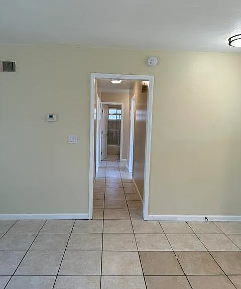 204 N X St — Photo 9