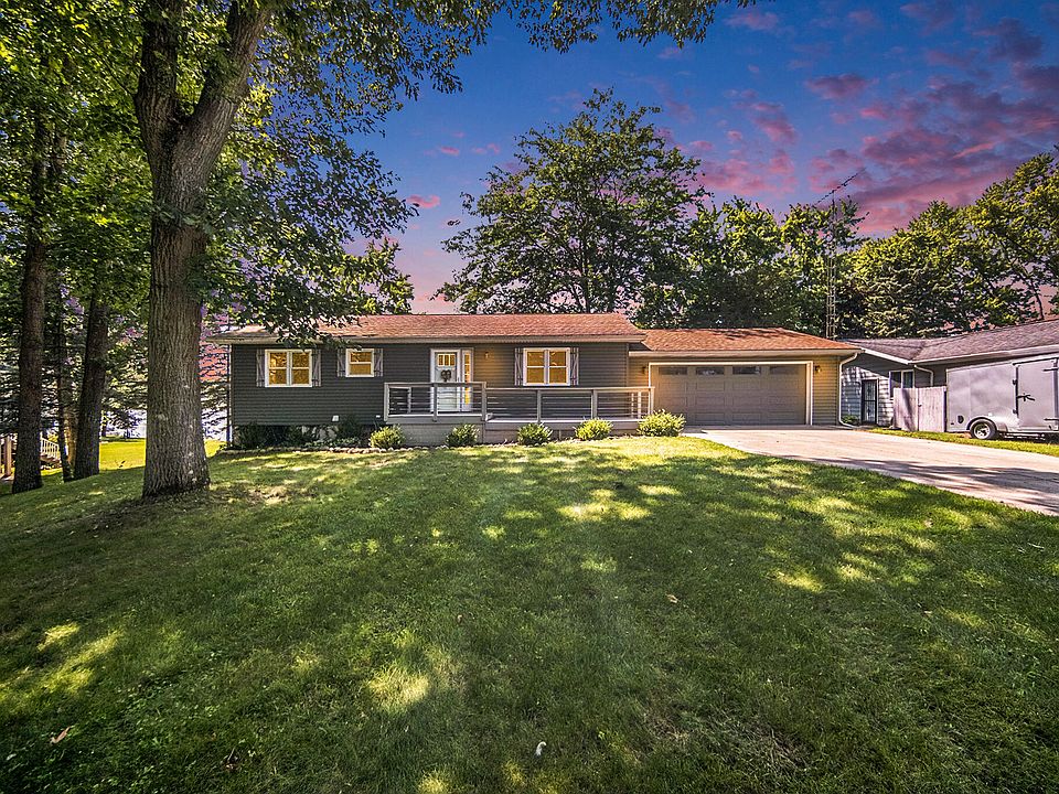 2nd image of 4911 Kim Dr
