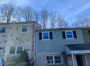 827 Beaver Ln #1, Reading, PA 19606