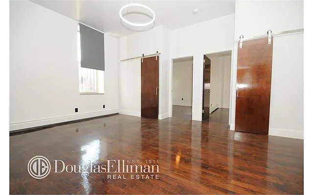 Rented by Douglas Elliman | media 16