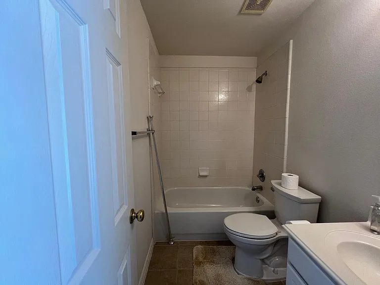 5505 Stone Cliff Ct — Photo 24