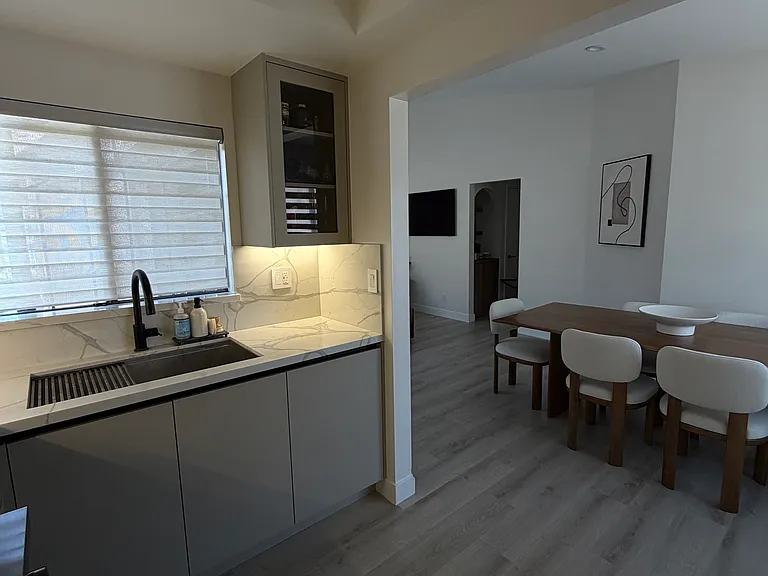 8601 Sunland Blvd #67 — Photo 23