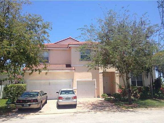 2nd image of 5392 SW 33rd Ave